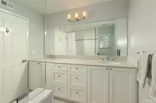 14047 Simshaw Ave, Sylmar, CA 91342 - Photo 18