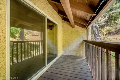 9555 Via Venezia, Burbank, CA 91504 - Photo 18