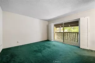 9555 Via Venezia, Burbank, CA 91504 - Photo 16