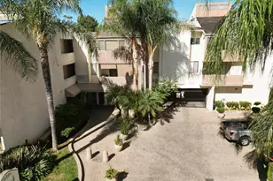 5325 Newcastle Ave, Encino, CA 91316 - Photo 6