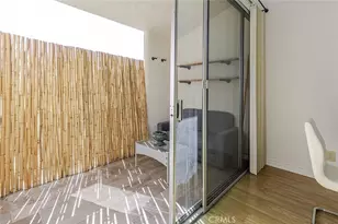 5325 Newcastle Ave, Encino, CA 91316 - Photo 22