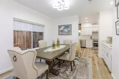 30030 Grandifloras Road, Canyon Country, CA 91387 - Photo 8