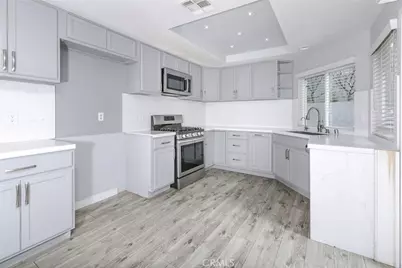 14071 Fenton Lane, Sylmar, CA 91342 - Photo 18