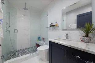 2528 N Orchard Dr, Burbank, CA 91504 - Photo 26