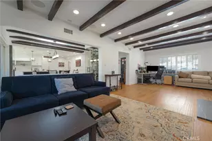 2528 N Orchard Dr, Burbank, CA 91504 - Photo 18