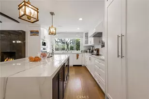 2528 N Orchard Dr, Burbank, CA 91504 - Photo 8