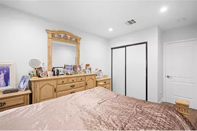 8600 Bluffdale Drive, Los Angeles, CA 91352 - Photo 48