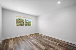 8600 Bluffdale Dr, Los Angeles, CA 91352 - Photo 22