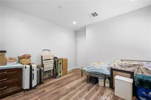 8600 Bluffdale Dr, Los Angeles, CA 91352 - Photo 44