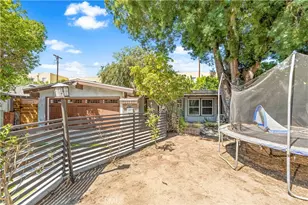 23151 Bigler St, Woodland Hills, CA 91364 - Photo 52