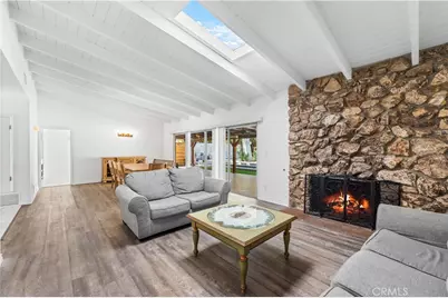 23151 Bigler Street, Woodland Hills, CA 91364 - Photo 6