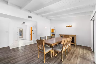 23151 Bigler Street, Woodland Hills, CA 91364 - Photo 8