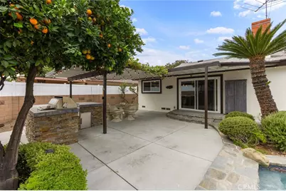 7844 Allott Avenue, Panorama City, CA 91402 - Photo 26