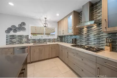 7844 Allott Avenue, Panorama City, CA 91402 - Photo 8