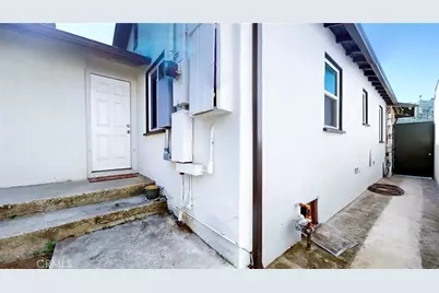 6851 Foothill Boulevard, Tujunga, CA 91042 - Photo 22