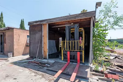 15204 Arrow Hwy, Baldwin Park, CA 91706 - Photo 16