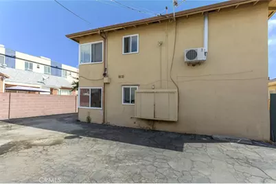 6623 Troost Avenue, North Hollywood, CA 91606 - Photo 2