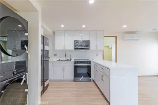 10861 Lindley Ave, Granada Hills, CA 91344 - Photo 44