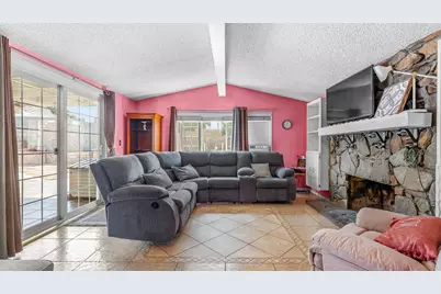 19230 Nearbrook Street, Canyon Country, CA 91351 - Photo 6