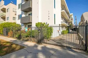 1748 N Kenmore Ave, Los Angeles, CA 90027 - Photo 2