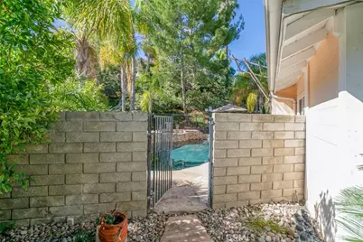 25803 Anderson Lane, Stevenson Ranch, CA 91381 - Photo 20