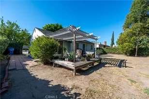 15815 Bassett St, Lake Balboa, CA 91406 - Photo 14