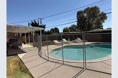 23928 Archwood St., West Hills, CA 91307 - Photo 8