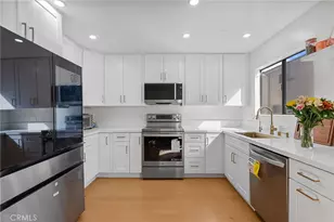 19545 Sherman Way, Reseda, CA 91335 - Photo 12