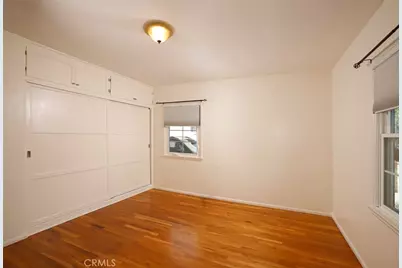 6903 Halbrent Avenue, Van Nuys, CA 91405 - Photo 4