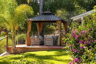 29846 Triunfo Dr, Agoura Hills, CA 91301 - Photo 42