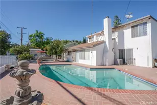 13765 Algranti, Sylmar, CA 91342 - Photo 32