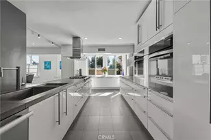 11912 Gorham, Los Angeles, CA 90049 - Photo 12