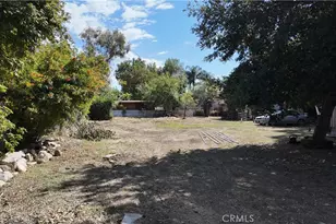 11320 Osborne, Sylmar, CA 91342 - Photo 36