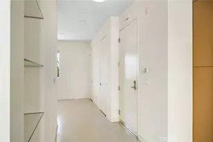 217 S Marengo, Pasadena, CA 91101 - Photo 4