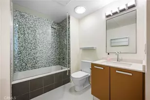 217 S Marengo, Pasadena, CA 91101 - Photo 18