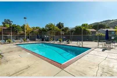 8736 Wyngate, Sunland, CA 91040 - Photo 40