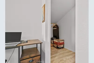 23814 Sarda Road, Valencia, CA 91355 - Photo 32