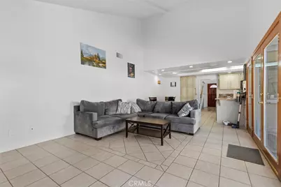 23814 Sarda Road, Valencia, CA 91355 - Photo 14