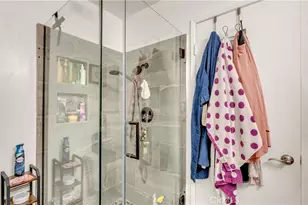 26971 Flo Ln, Canyon Country, CA 91351 - Photo 20