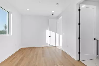 6842 Cedros Avenue, Van Nuys, CA 91405 - Photo 68