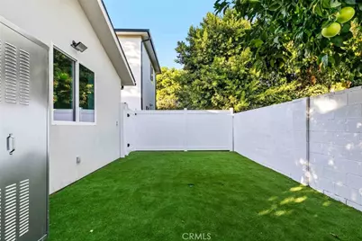 6842 Cedros Avenue, Van Nuys, CA 91405 - Photo 42