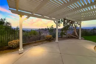 5789 Tonopah Ct, Simi Valley, CA 93063 - Photo 2
