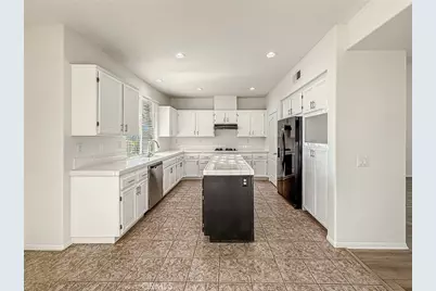 5789 Tonopah Court, Simi Valley, CA 93063 - Photo 30