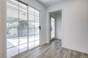 20264 Lassen St, Chatsworth, CA 91311 - Photo 14