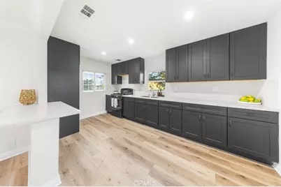 10554 Plainview, Tujunga, CA 91042 - Photo 8