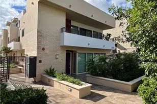 2428 E Del Mar Blvd, Pasadena, CA 91107 - Photo 1