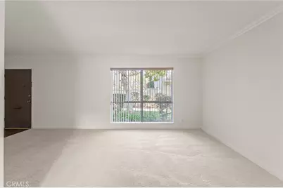 9824 Via Sonoma, Cypress, CA 90630 - Photo 10