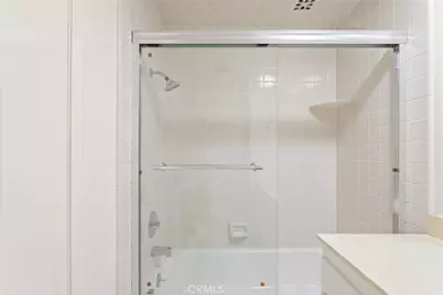 9824 Via Sonoma, Cypress, CA 90630 - Photo 32