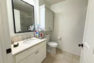 332 S Serrano Ave, Los Angeles, CA 90020 - Photo 8