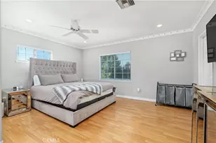 13001 Debby St, Los Angeles, CA 91401 - Photo 18